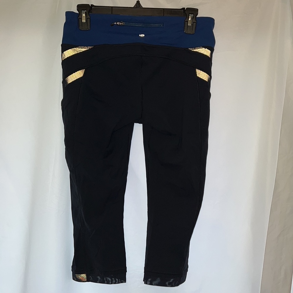 Lululemon crop track leggings pants size 8 - Picture 6 of 9